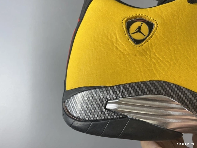 GOLD BQ3685-706 UNIVERSITY 14 AIR RETRO JORDAN 1009